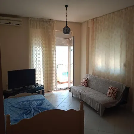 Lungomare Apartament *