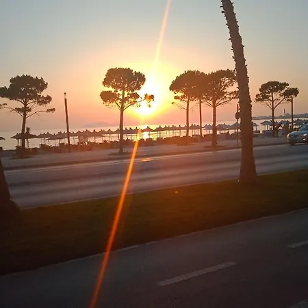 Lungomare Apartament *