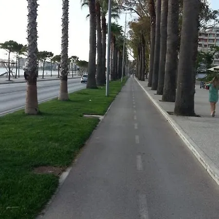 Lungomare * Wlora