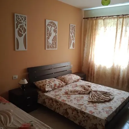 Lungomare Apartament Wlora
